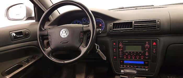 Volkswagen Passat  2.3 V5